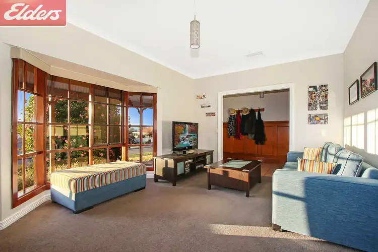 Fifth view of Homely house listing, 3 Stapleton Court, Wodonga VIC 3690