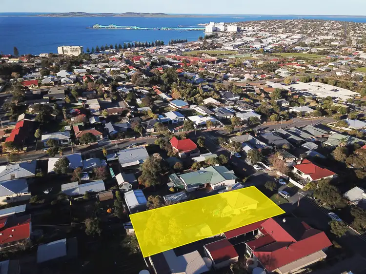 6 Barry Avenue, Port Lincoln SA 5606