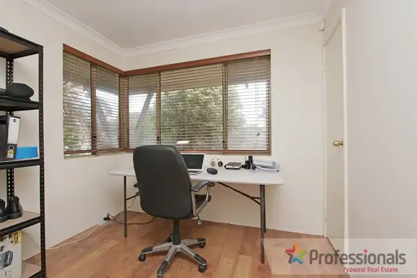 Sixth view of Homely house listing, 1 Mendip Mews, Willetton WA 6155