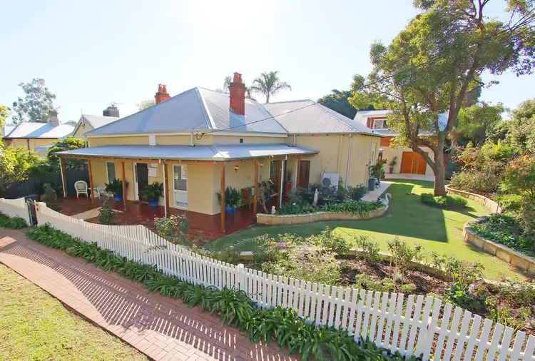 68 Swan Street, Guildford WA 6055