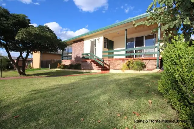 40 Osborn Ave, Muswellbrook NSW 2333