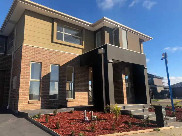 2 Distinction Avenue, Craigieburn VIC 3064