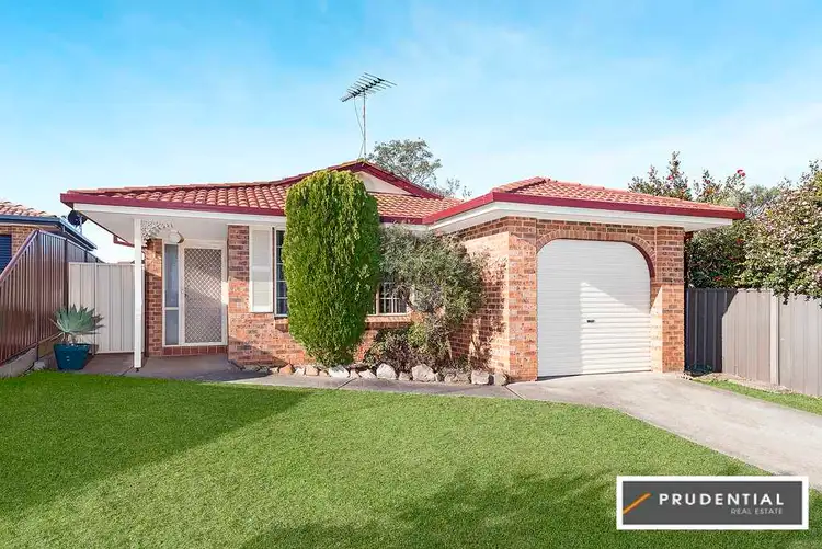29 Alyan Place, St Helens Park NSW 2560