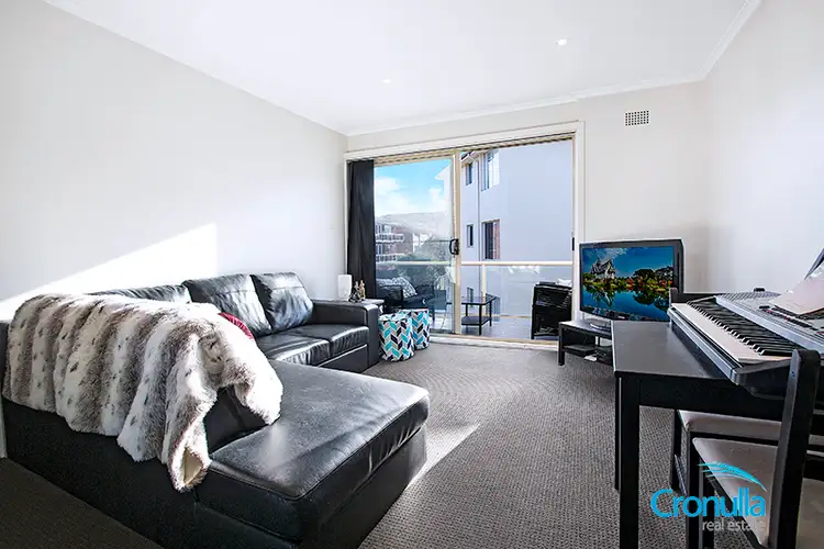 Fifth view of Homely apartment listing, 8/17 Arthur Ave, Cronulla NSW 2230