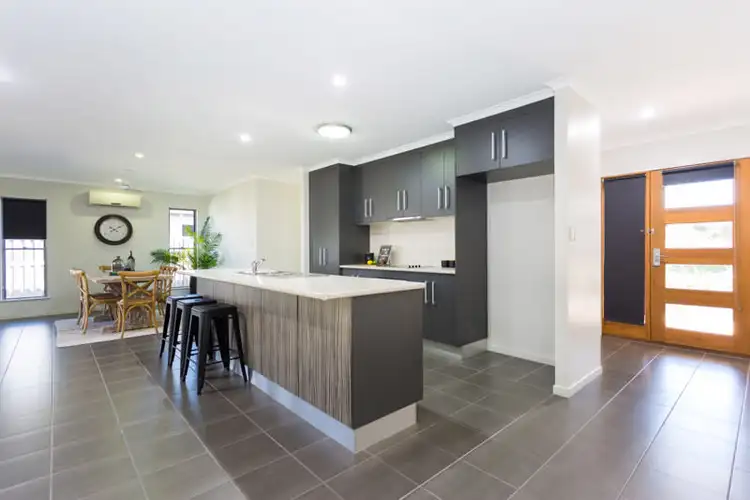 Fifth view of Homely house listing, 10 Firefly Crescent, Ooralea QLD 4740