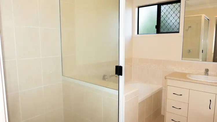 Sixth view of Homely unit listing, 4/40 Beaconsfield Road, Beaconsfield QLD 4740