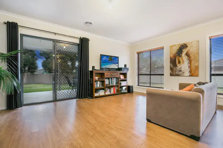 Sixth view of Homely house listing, 10 Glenwill Drive, Epsom VIC 3551