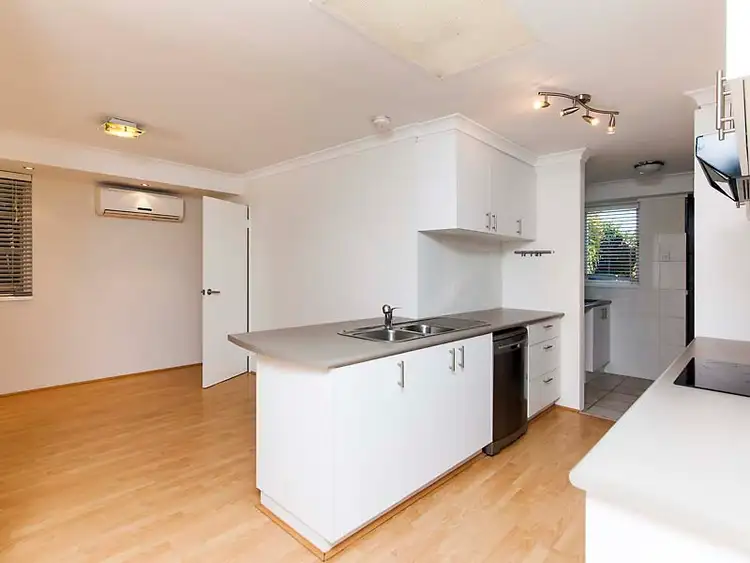 Sixth view of Homely house listing, 6 Noel Court, Wanneroo WA 6065