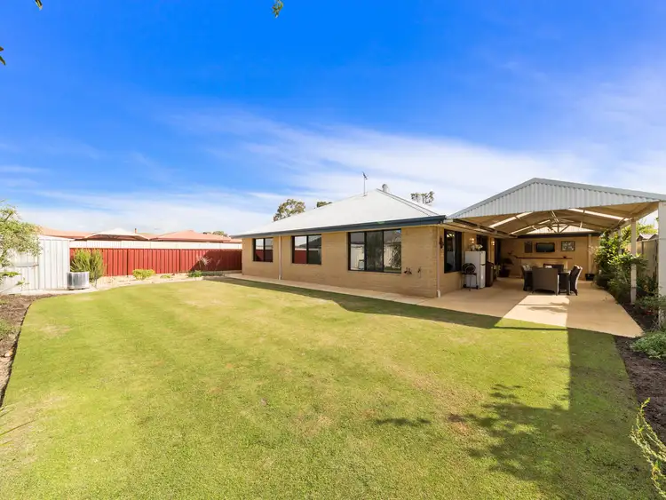 18 William Street, Wattle Grove WA 6107