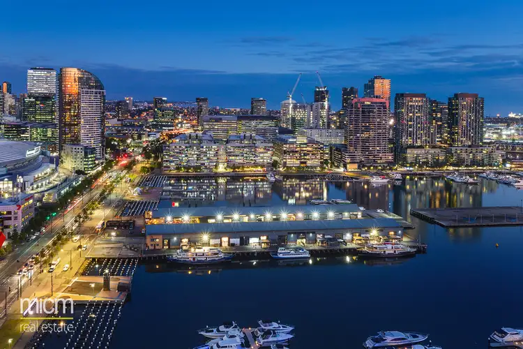 2907/231 Harbour Esplanade, Docklands VIC 3008