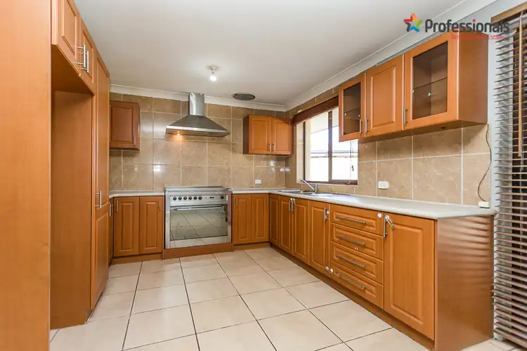 Second view of Homely house listing, 22 Heron Court, Camillo WA 6111