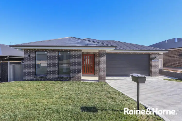 Main view of Homely house listing, 5 McGillan Drive, Kelso NSW 2795