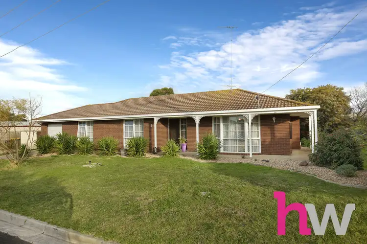 Second view of Homely house listing, 3 Mersey Court, St Albans Park VIC 3219