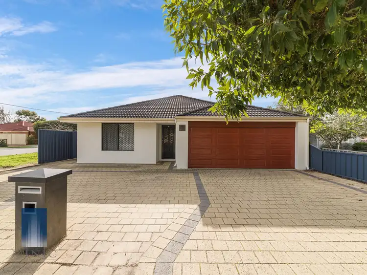1/32 Cross Street, Queens Park WA 6107