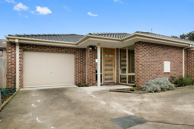 Main view of Homely unit listing, 2/27 Kelso Street, Frankston VIC 3199