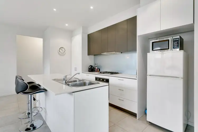 Second view of Homely unit listing, 2/27 Kelso Street, Frankston VIC 3199