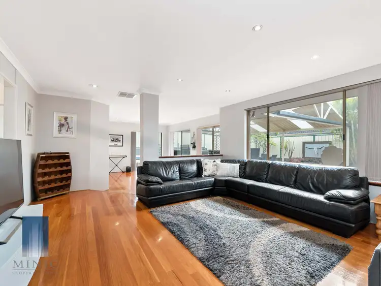 Fourth view of Homely house listing, 6 Gledhill Way, Leeming WA 6149