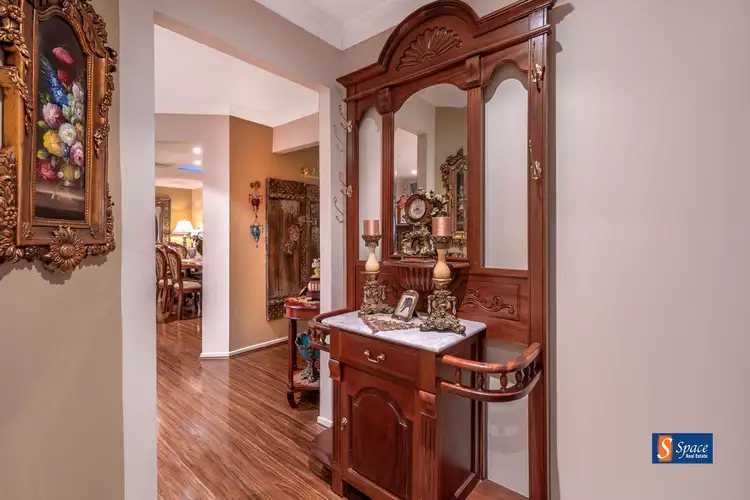 Fifth view of Homely house listing, 2 Spring Hill Circle, Currans Hill NSW 2567