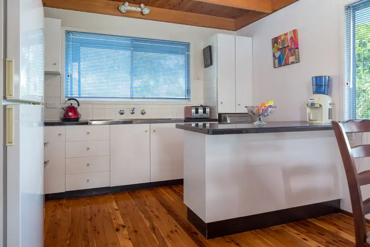 Fifth view of Homely house listing, 2 Ocean Close, Surf Beach NSW 2536