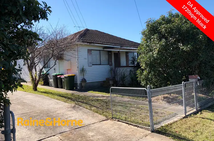 181 Victoria Street, Cambridge Park NSW 2747
