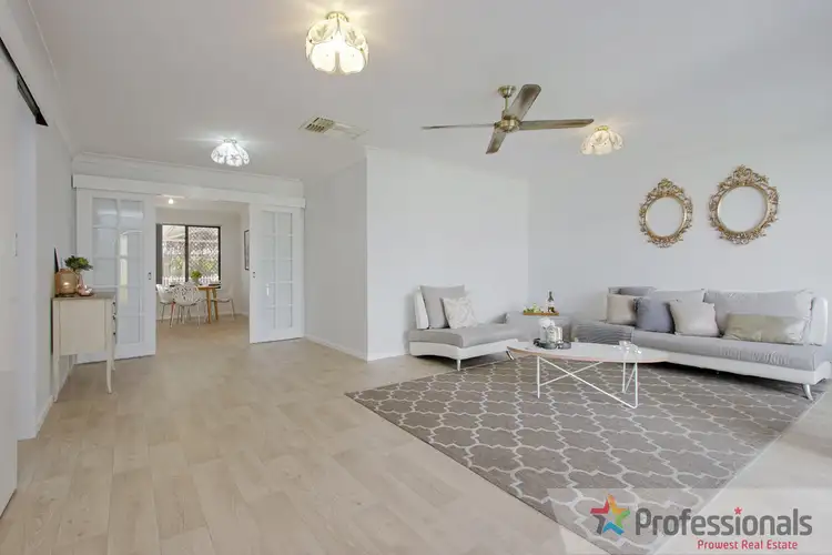 24 Lyndhurst Crescent, Ferndale WA 6148