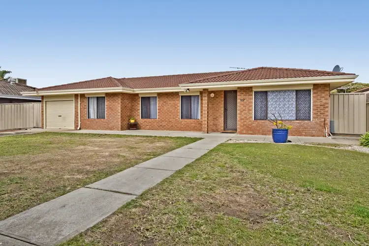 107 Malibu Road, Safety Bay WA 6169