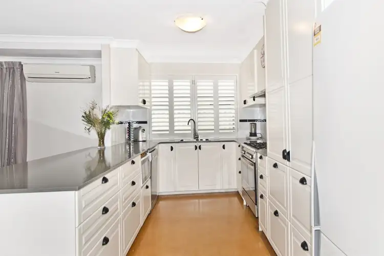 38 Achiever Avenue, Port Kennedy WA 6172