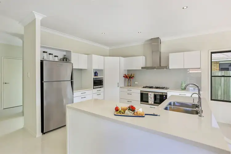 Sixth view of Homely house listing, 2 Barellen Avenue, Buddina QLD 4575