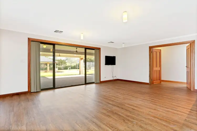 Sixth view of Homely house listing, 9 Carex Court, Murray Bridge SA 5253