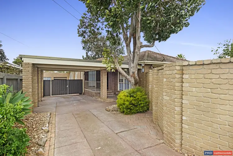 50 Riddle Drive, Melton VIC 3337