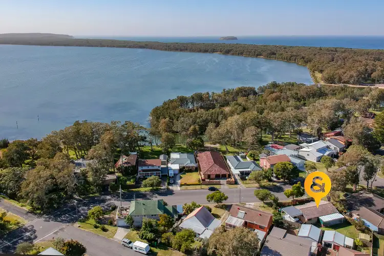 Second view of Homely house listing, 32 Natuna Avenue, Budgewoi NSW 2262