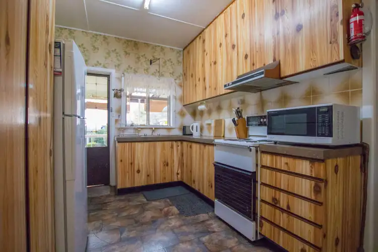 Fifth view of Homely house listing, 9 Baileys Lane, Tumut NSW 2720