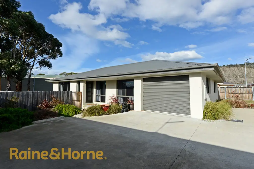 Main view of Homely unit listing, 2/11 Ovata Close, Cambridge TAS 7170