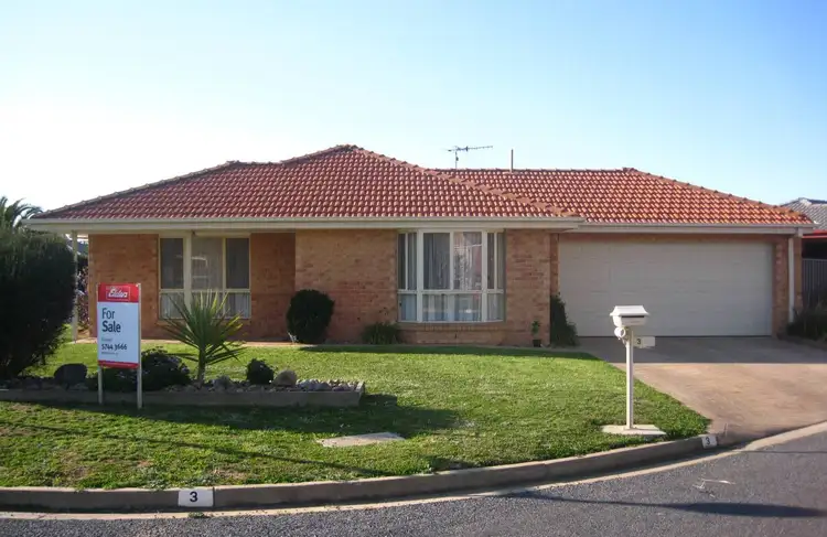 3 Sunshine Boulevard, Mulwala NSW 2647