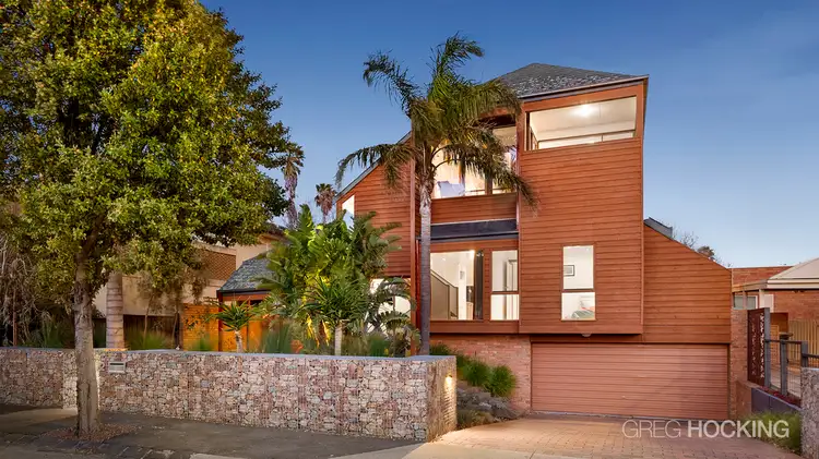 2 Esplanade Avenue, Brighton VIC 3186