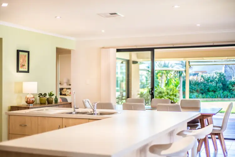 14 Aubrey Drive, Willunga SA 5172