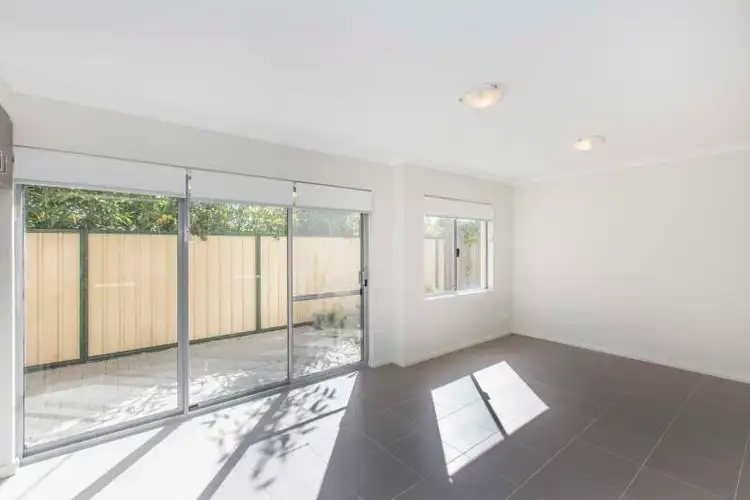 Fourth view of Homely apartment listing, 5/10 Stainer Street, Willagee WA 6156