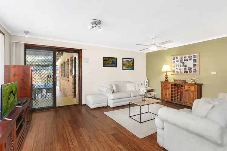 58 Scenic Crescent, Albion Park NSW 2527