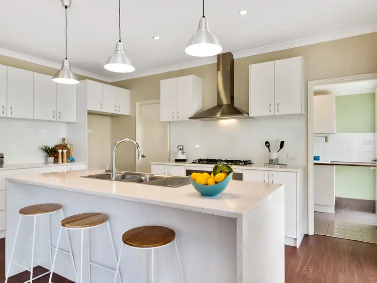 14 Barussela Avenue, Greenmount WA 6056