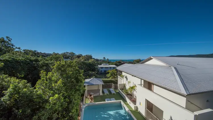 8/14 Waterson Way, Airlie Beach QLD 4802