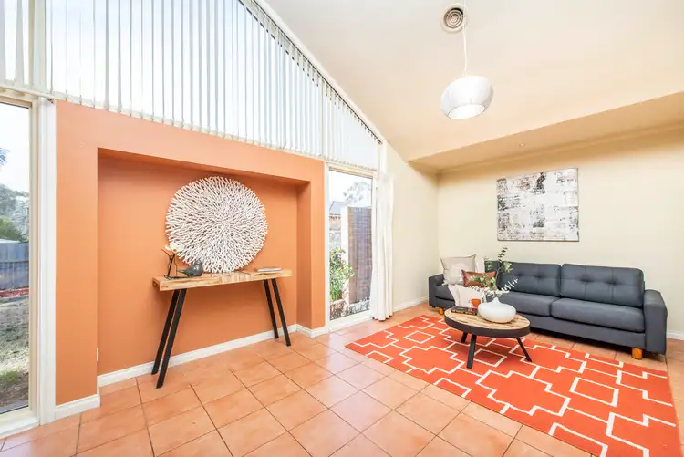 2/13 Renwick Street, Chifley ACT 2606