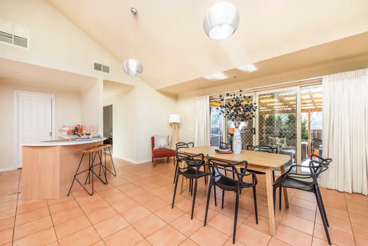 Sixth view of Homely villa listing, 2/13 Renwick Street, Chifley ACT 2606