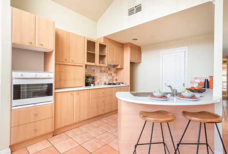 Seventh view of Homely villa listing, 2/13 Renwick Street, Chifley ACT 2606