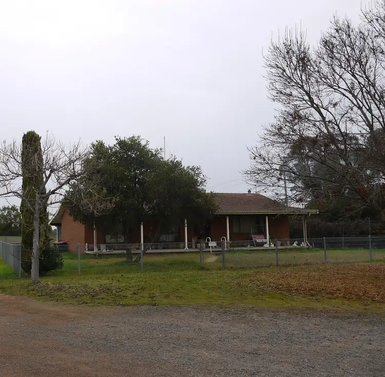 74 Station Street, Bogan Gate NSW 2876