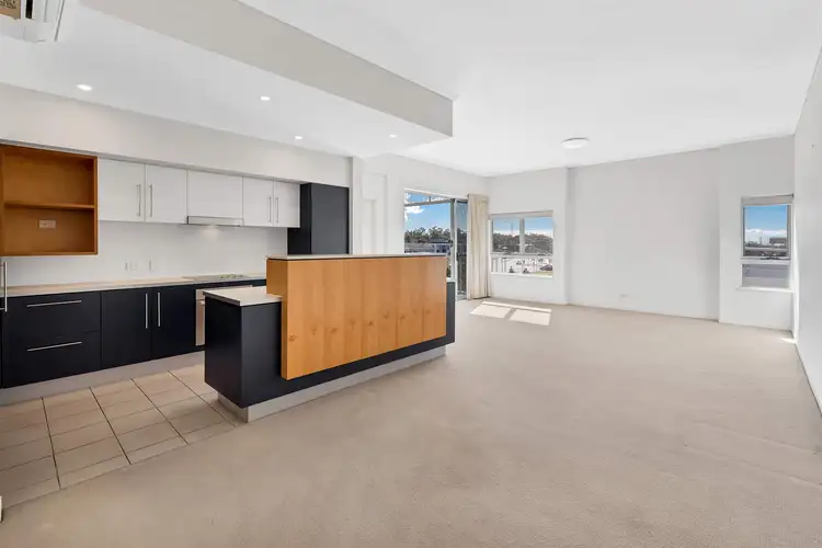 17/42 Scottsdale Drive, Robina QLD 4226