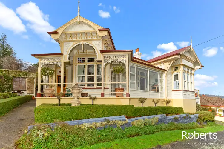2 East Parade, Deloraine TAS 7304