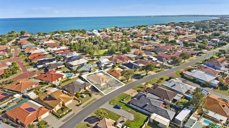 196 Fendam Street, Warnbro WA 6169