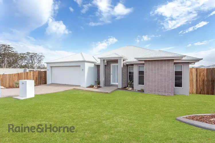 16 Bootes Street, Kearneys Spring QLD 4350
