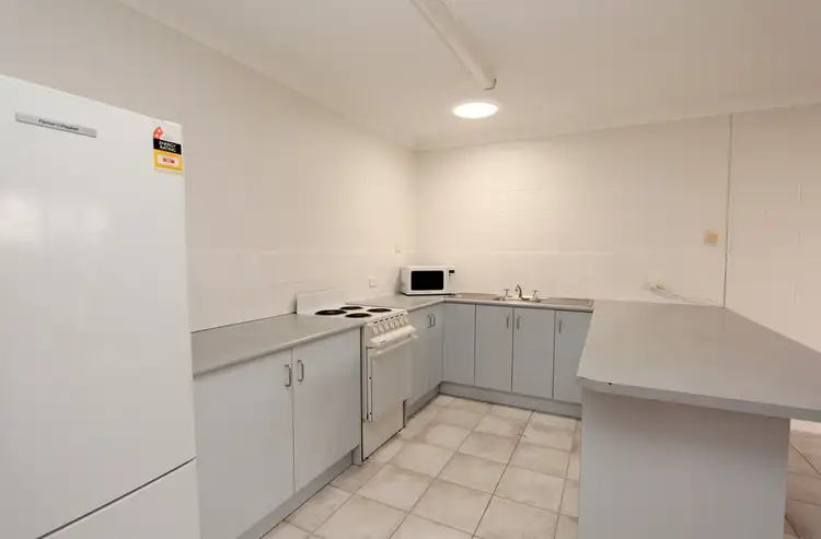 Fourth view of Homely unit listing, 15/14 Nix Street, West End QLD 4810
