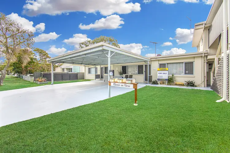 2/15 View street, Woody Point QLD 4019